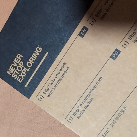 NWT north face women's large E-tip winter gloves cream black tan touchscreen - Picture 6 of 8